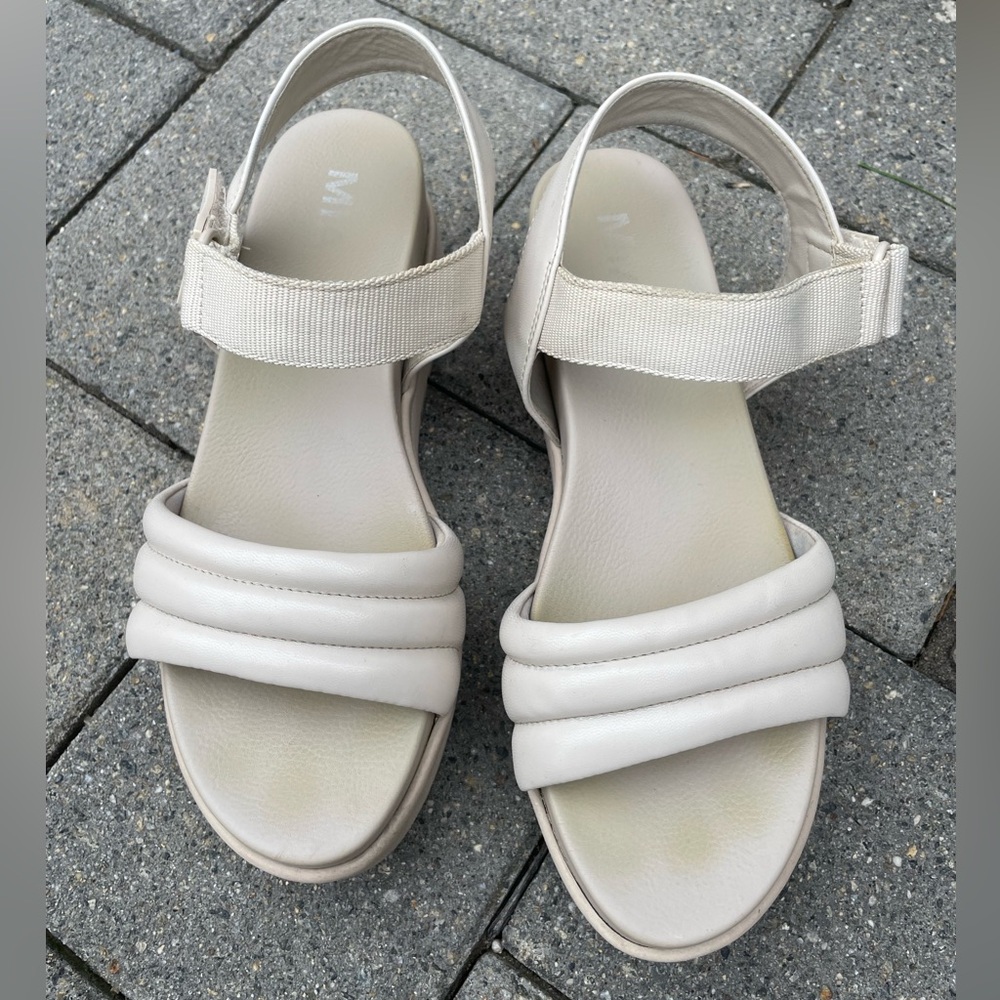 Elegant Cream Women's Shoes